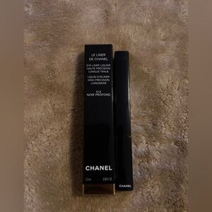 CHANEL Noir Profond Liquid Eyeliner